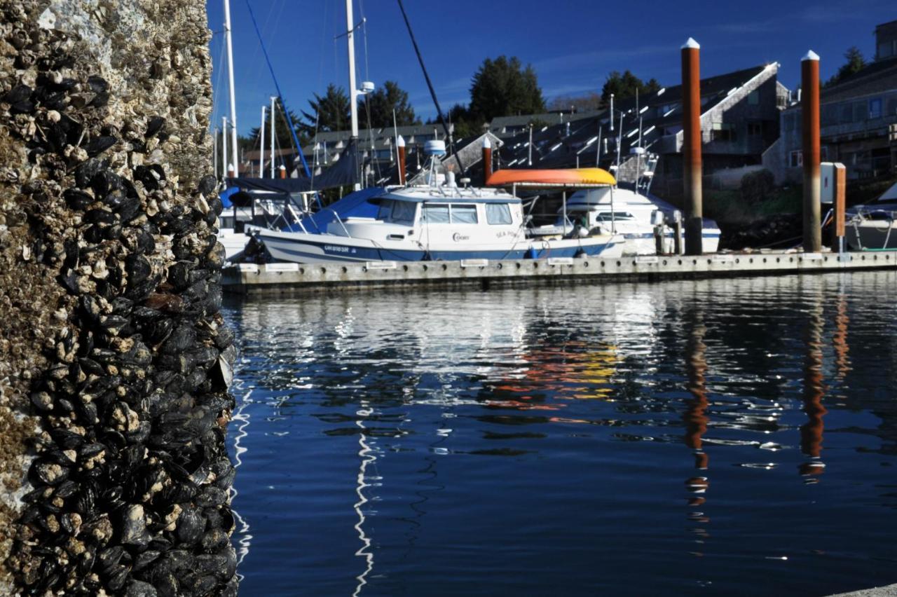 Embarcadero Resort Newport Bagian luar foto