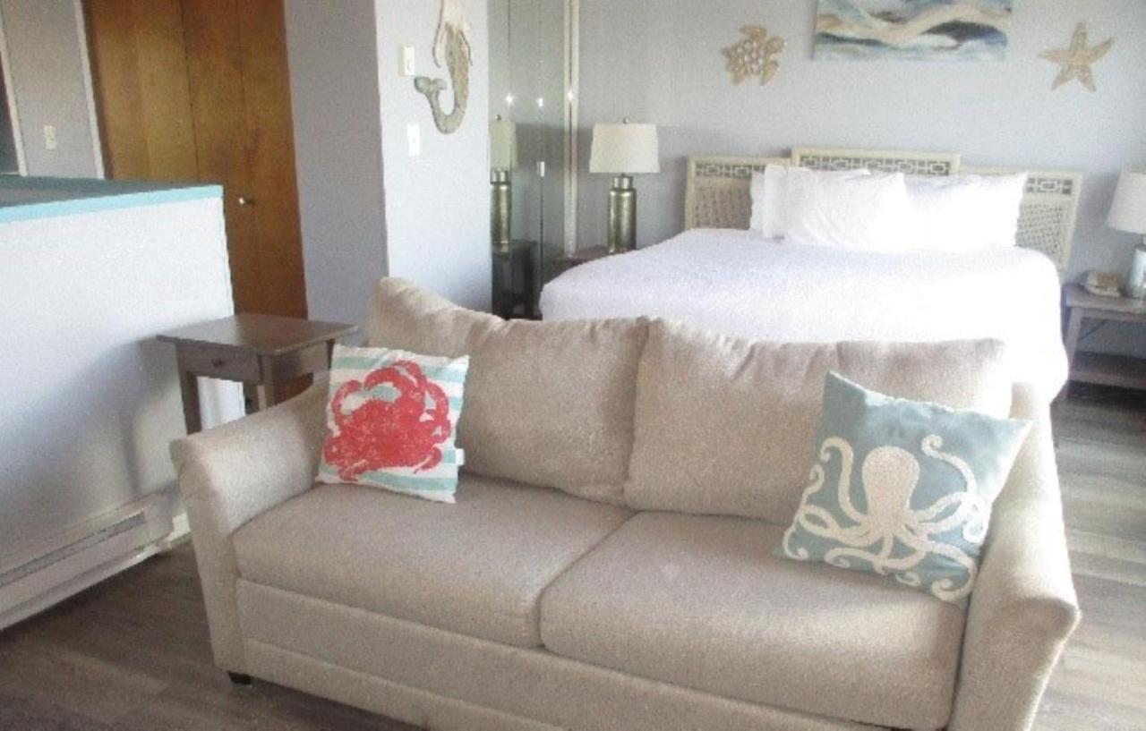 Embarcadero Resort Newport Bagian luar foto