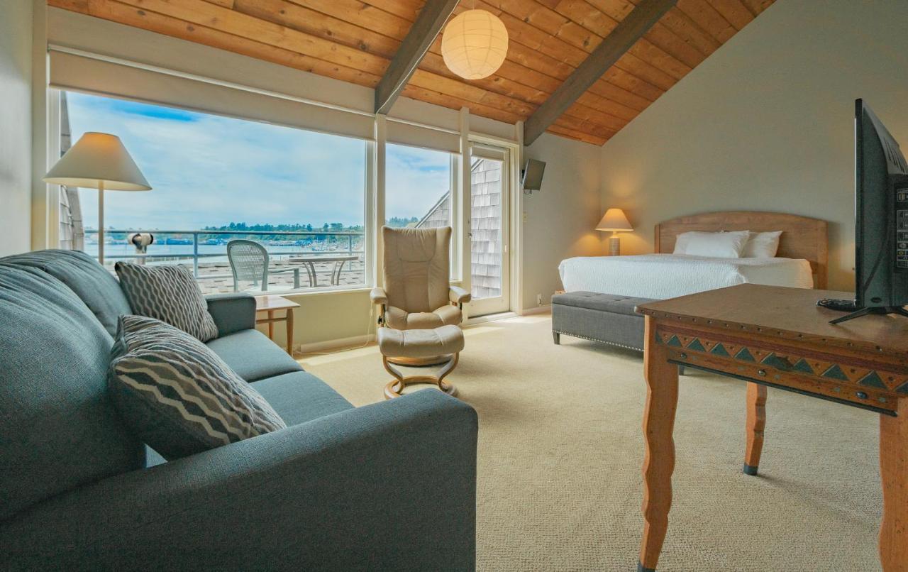Embarcadero Resort Newport Bagian luar foto
